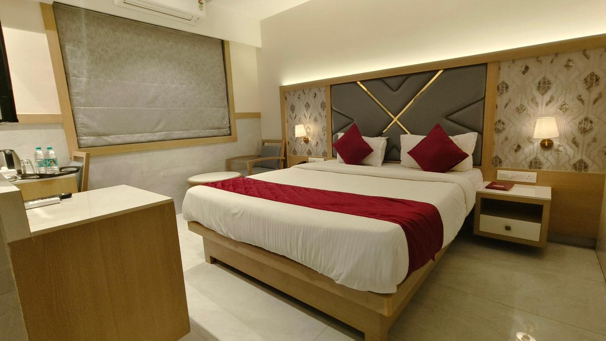 Hotel Prestige Residency Thane Exterior foto