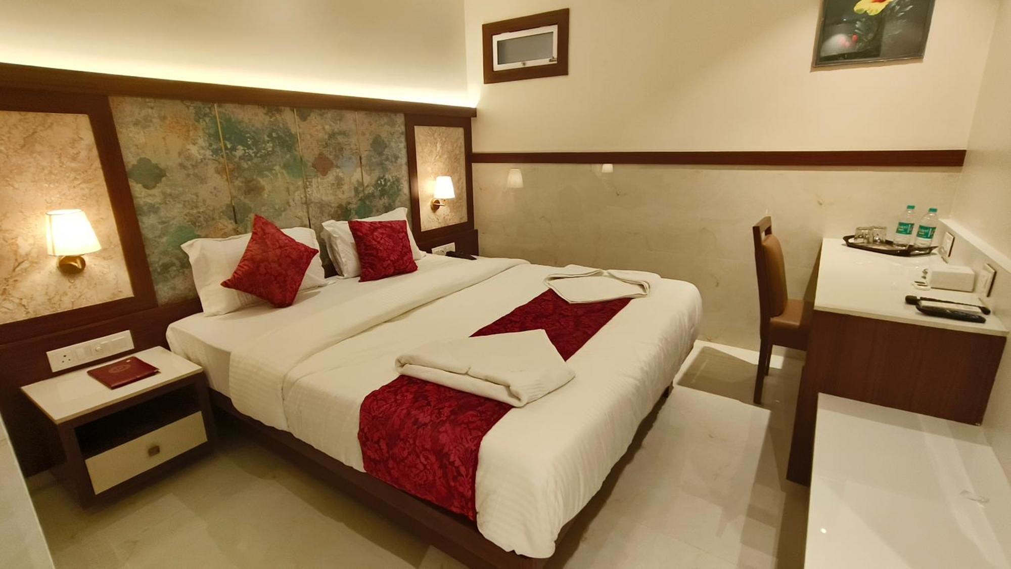 Hotel Prestige Residency Thane Exterior foto